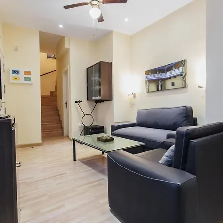 Beautiful Duplex 1Bt 1.5Bh 2 Terraces *