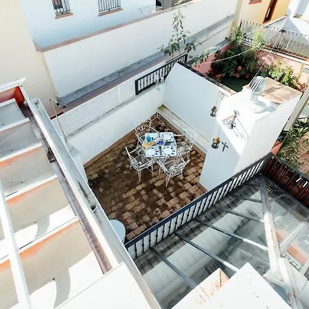 Beautiful Duplex 1Bt 1.5Bh 2 Terraces *